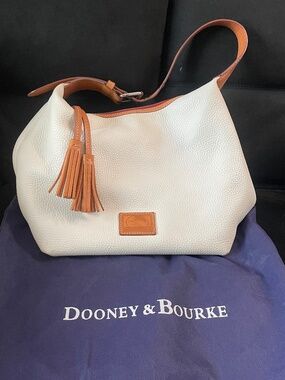 Dooney & Bourke white pebble leather shoulder bag
